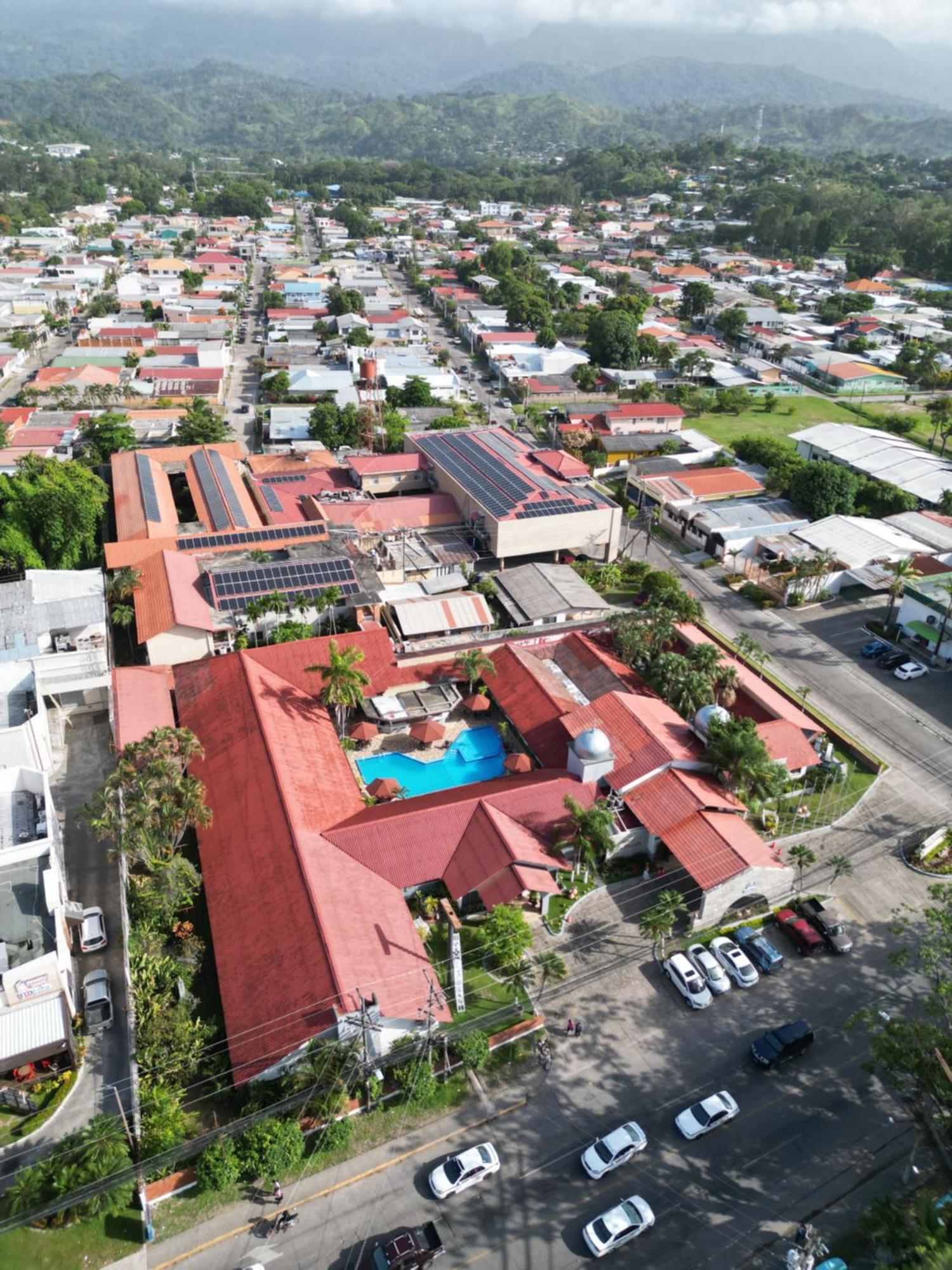 Hotel La Quinta La Ceiba Exteriér fotografie